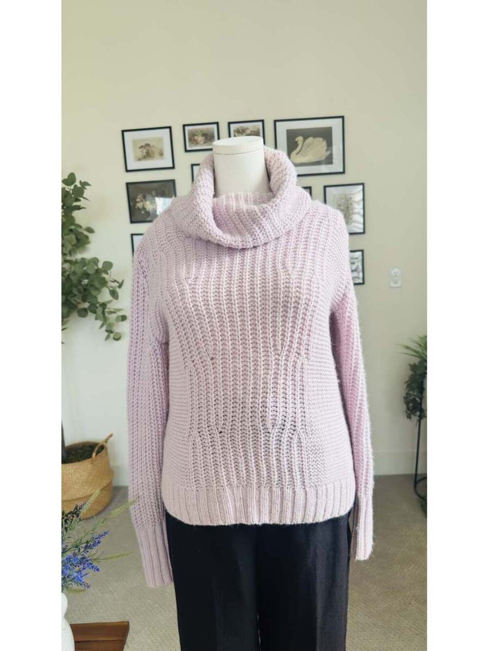 Banana Republic Italian Yarn Merino Wool Sweater Size L
